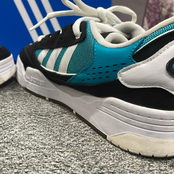 Adidas Sneakers - Picture 4 of 7